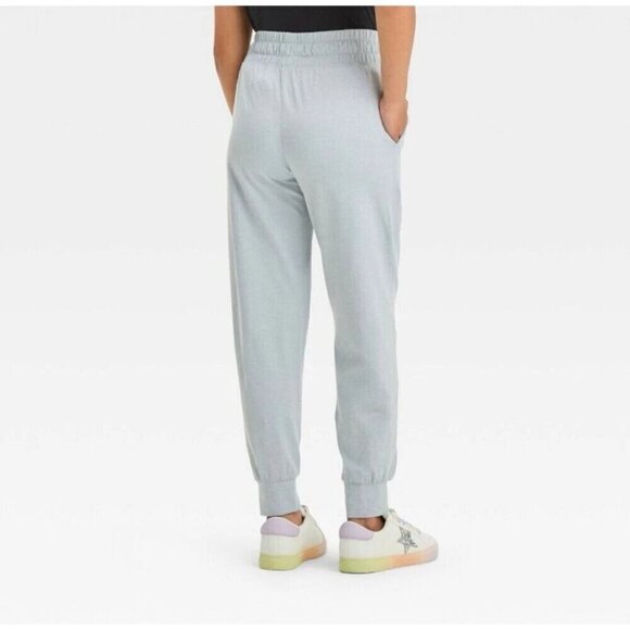 All in Motion Girls XL Joggers Cozy Fleece Pants Gray Soft Stretch Pants NWT NEW - Picture 2 of 5